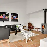 Nis - 900m From The Sea By Interhome