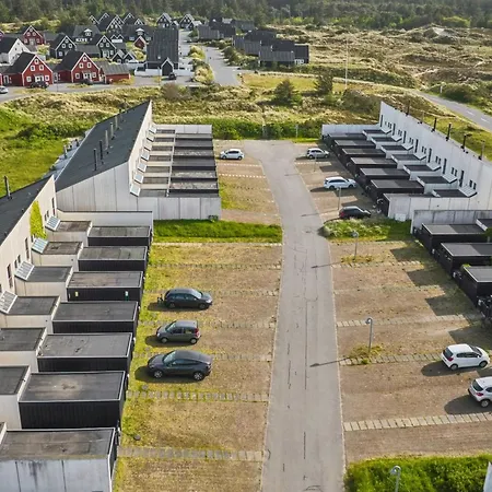 Nis - 900m From The Sea By Interhome Feriehus