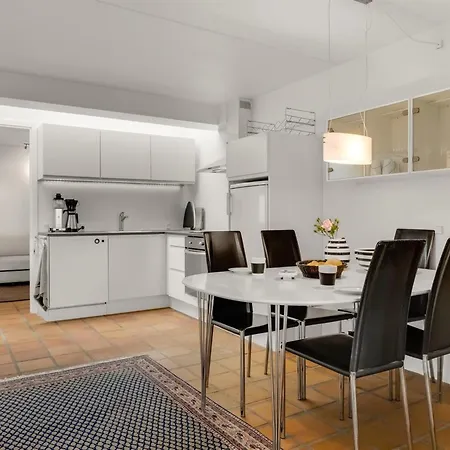 Σπίτι διακοπών Nis - 900m From The Sea By Interhome *